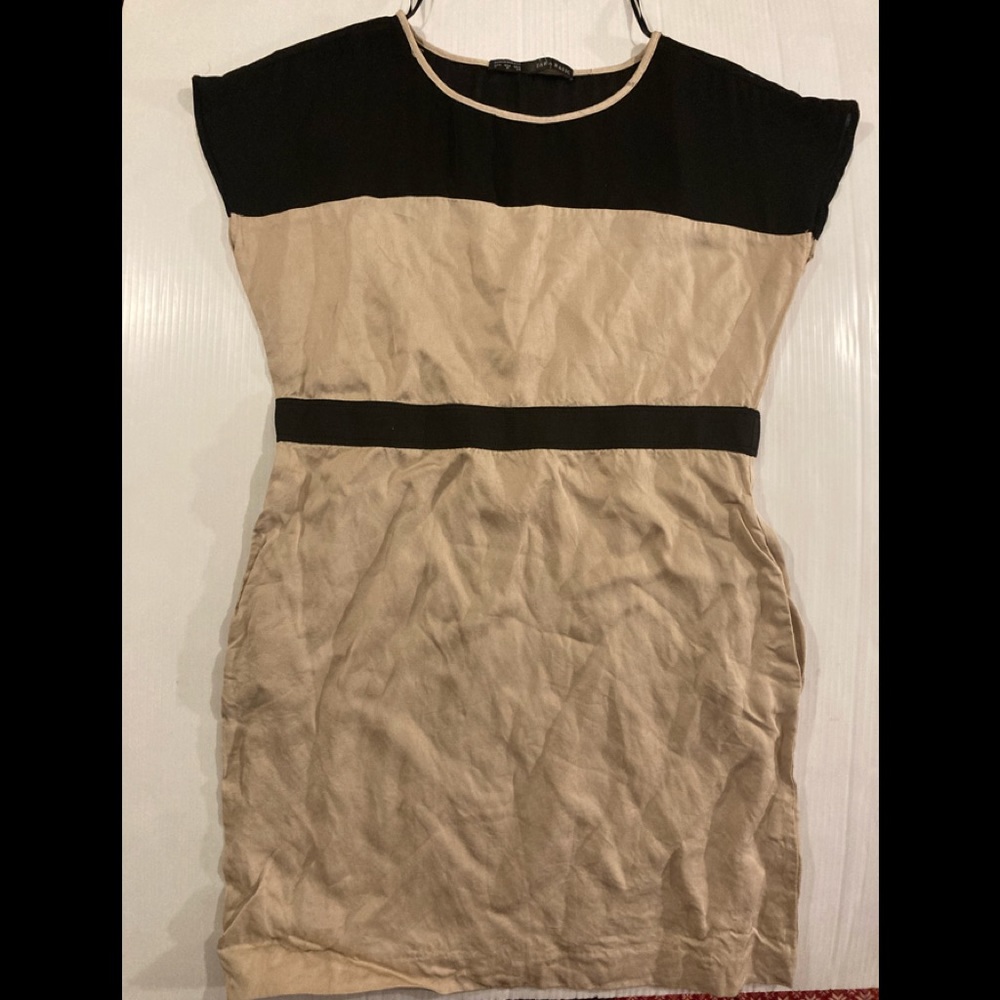 Zara basic dress size medium